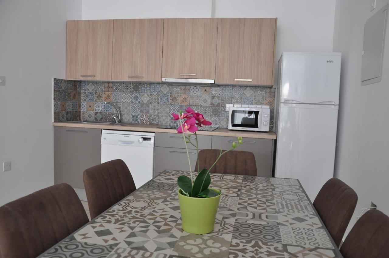 Lux Galatex Apartment Limassol Ngoại thất bức ảnh